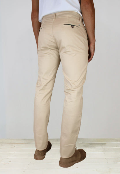 Men's black elasticated chino pants