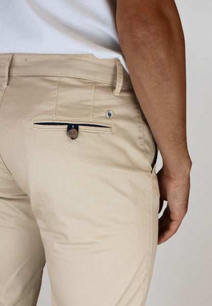 Men's black elasticated chino pants