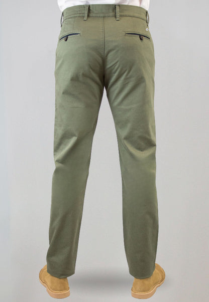 Men's black elasticated chino pants