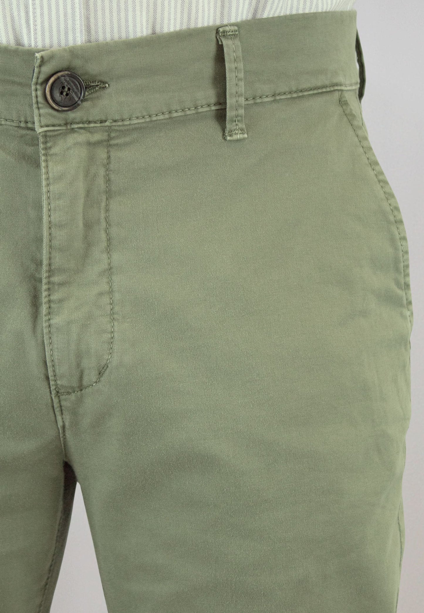 Men's black elasticated chino pants