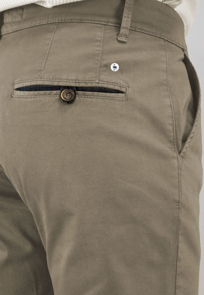 Men's black elasticated chino pants