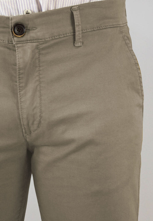 Men's black elasticated chino pants
