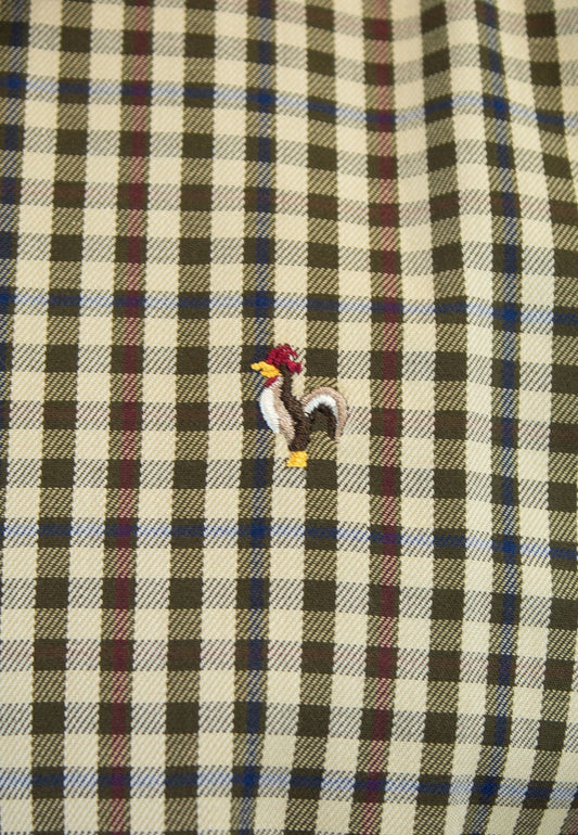 Camisa de cuadro en tonos marrones