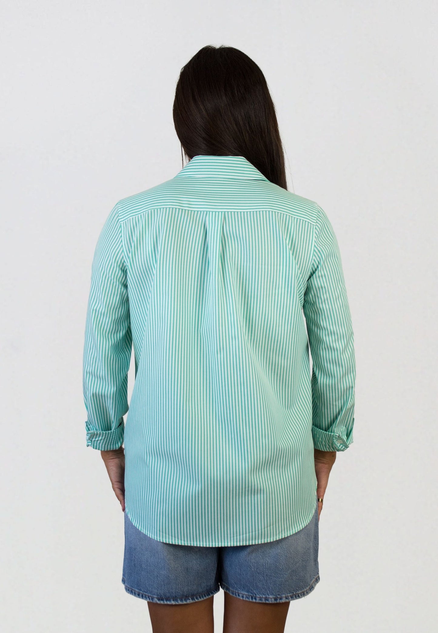 Camisa de rayas verdes