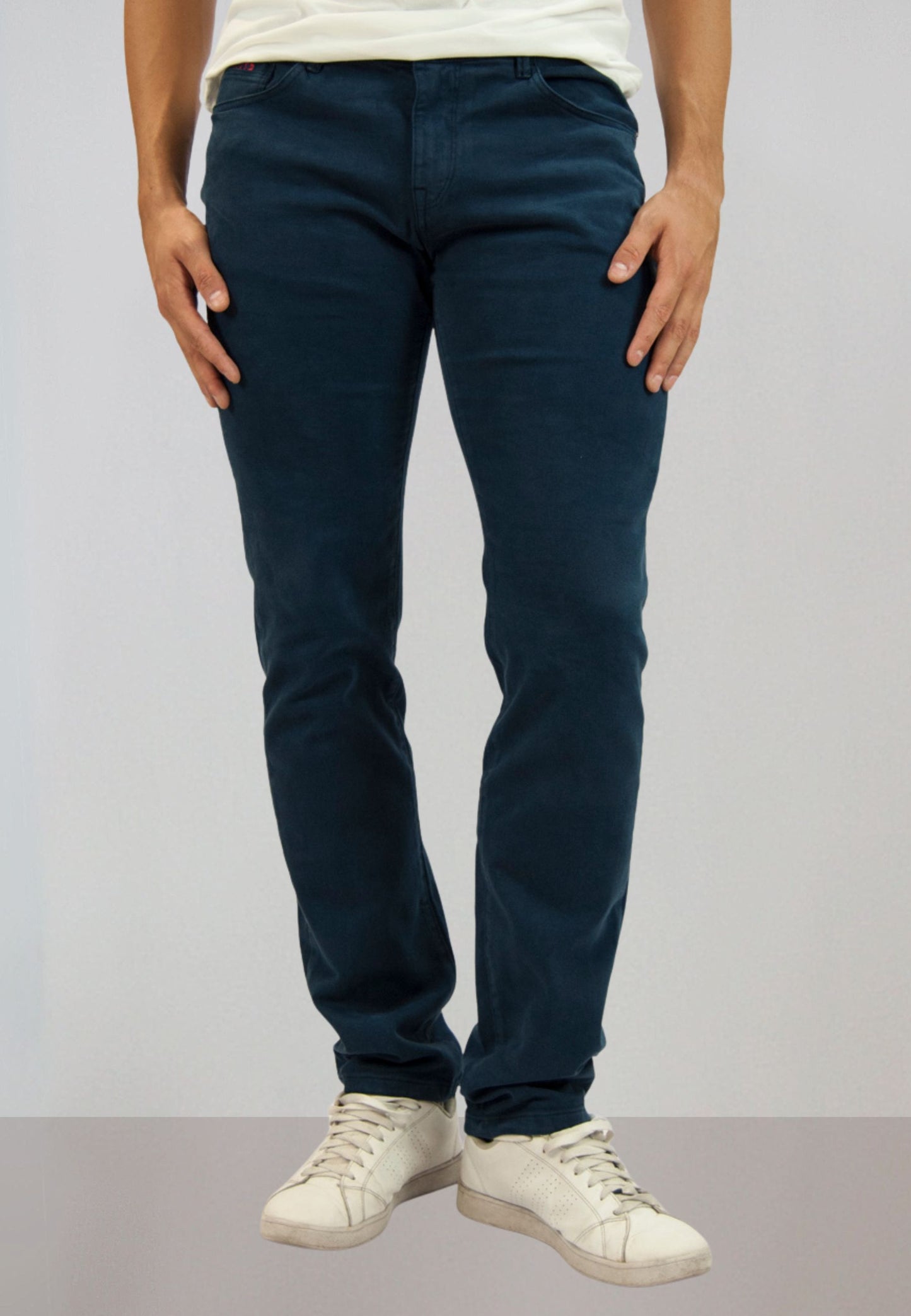 Pantalón cinco bolsillos marino