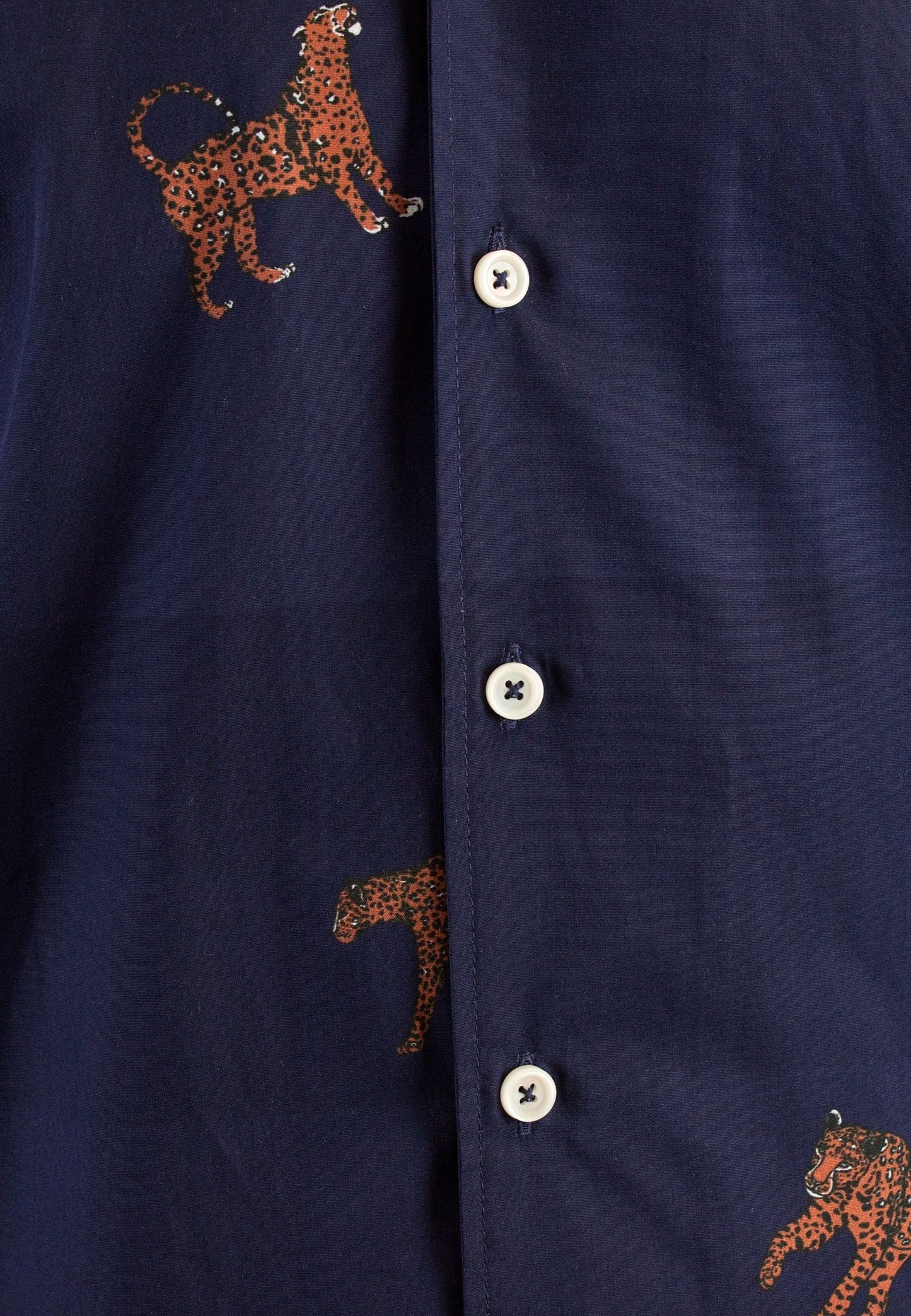 Camisa manga corta con estampado tigres