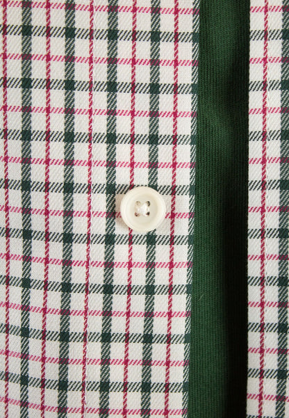 Camisa de cuadros verdes y rojos