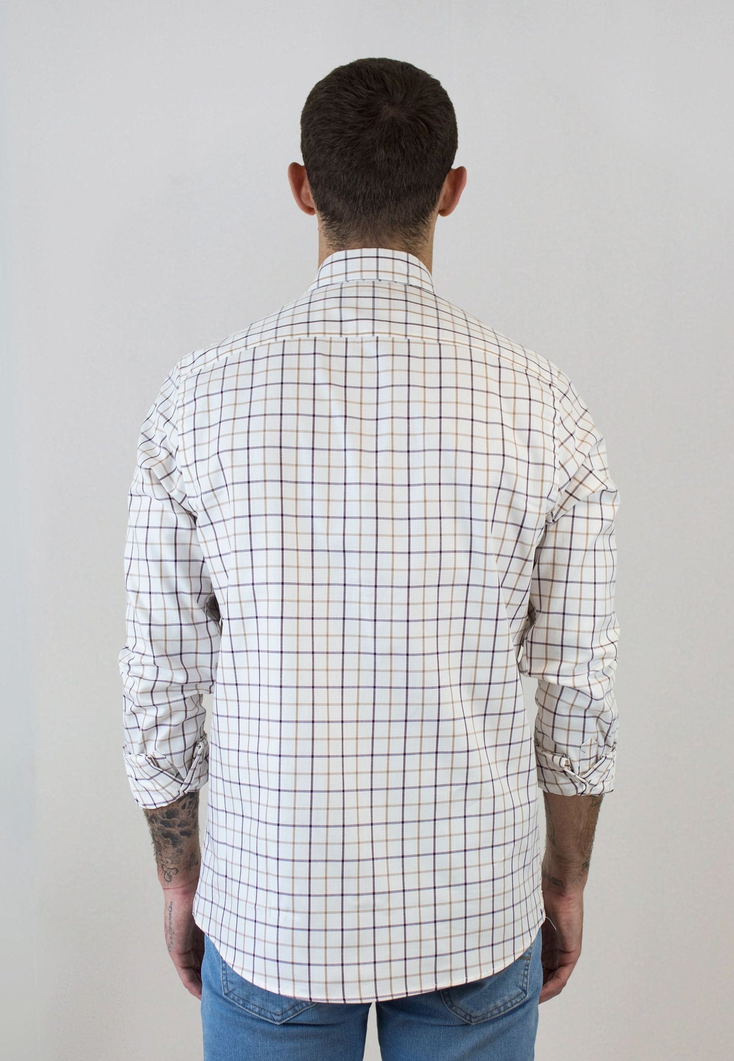 Camisa de cuadro en tonos beige