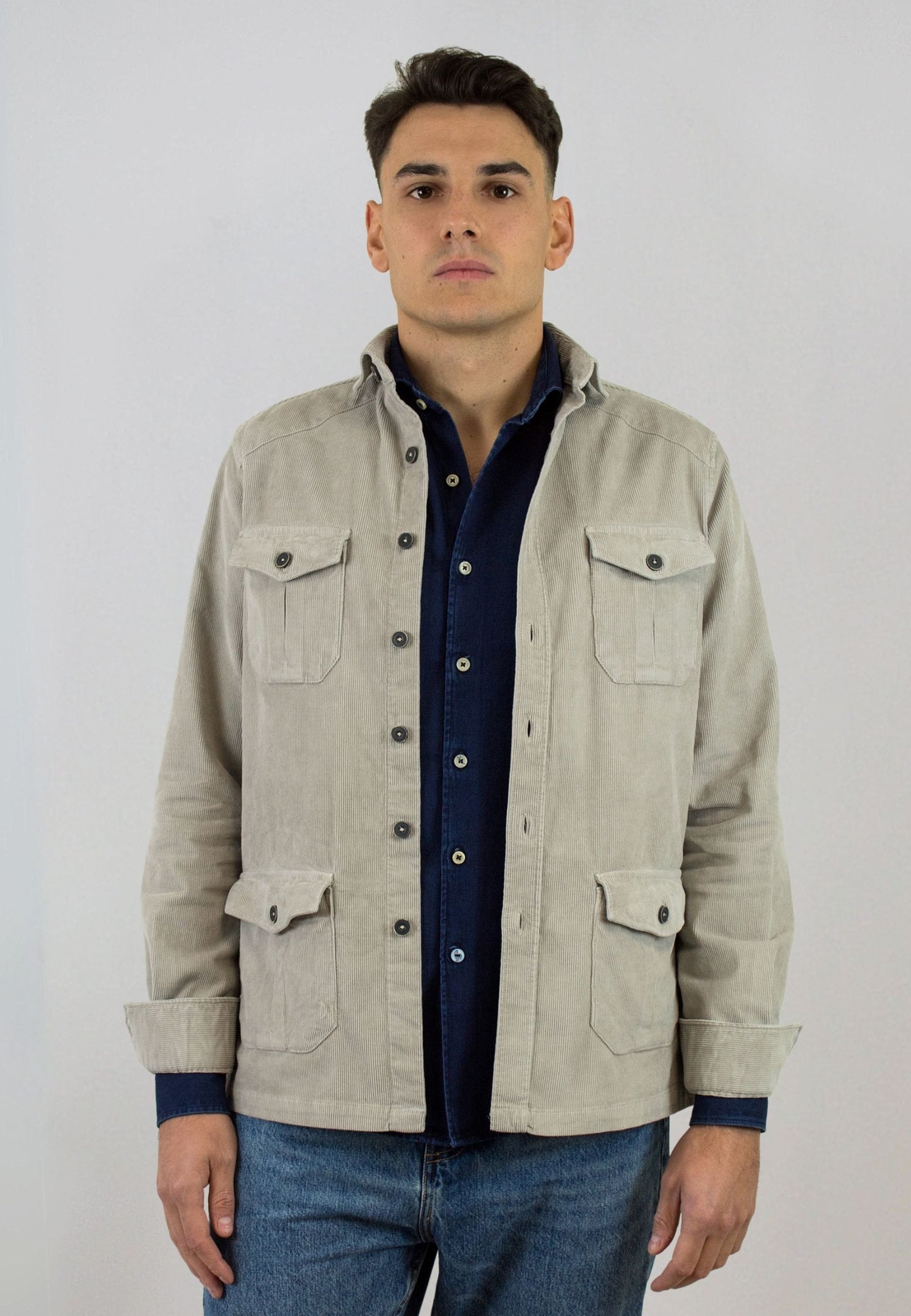 Sobrecamisa sahariana de pana beige